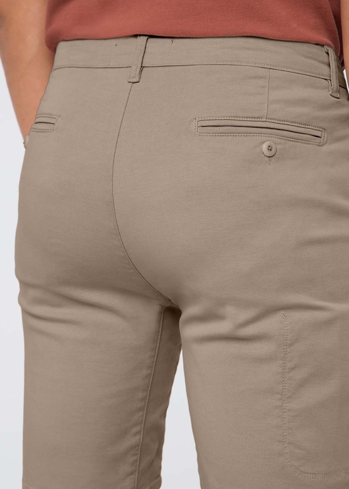 Live Free Journey Short - Sandstone - Image 7