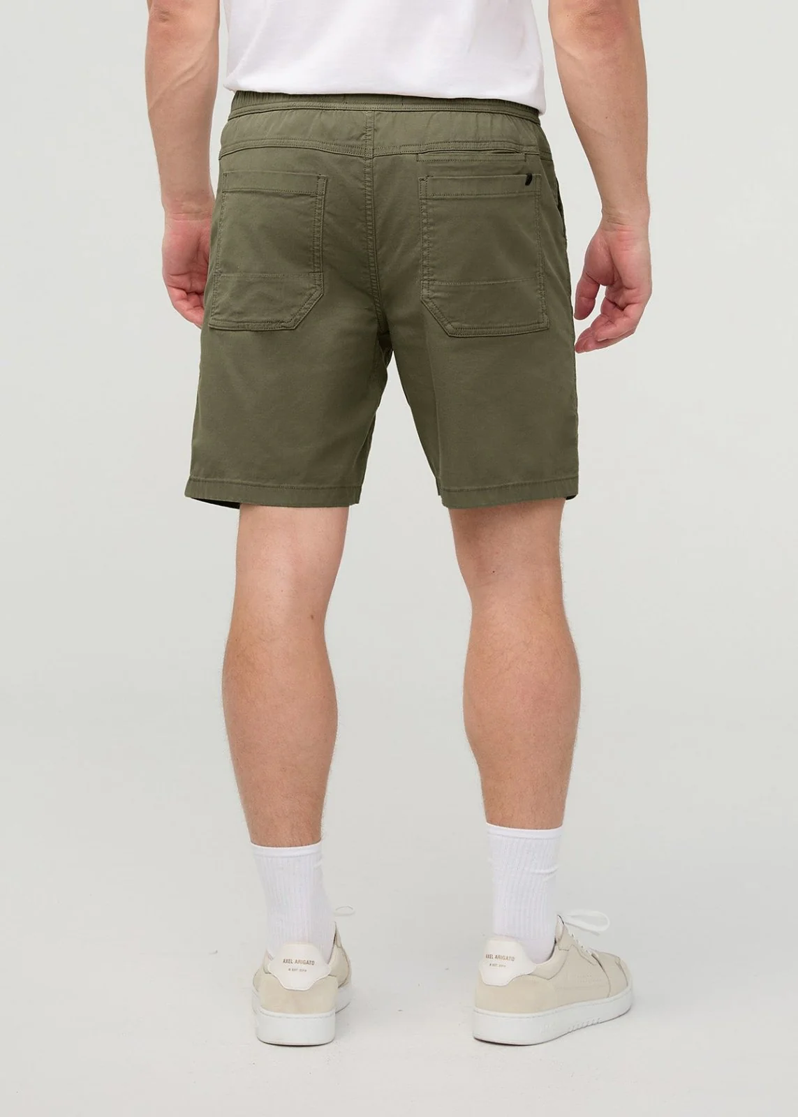 Live Lite Traveller Short - Loden Green - Image 4