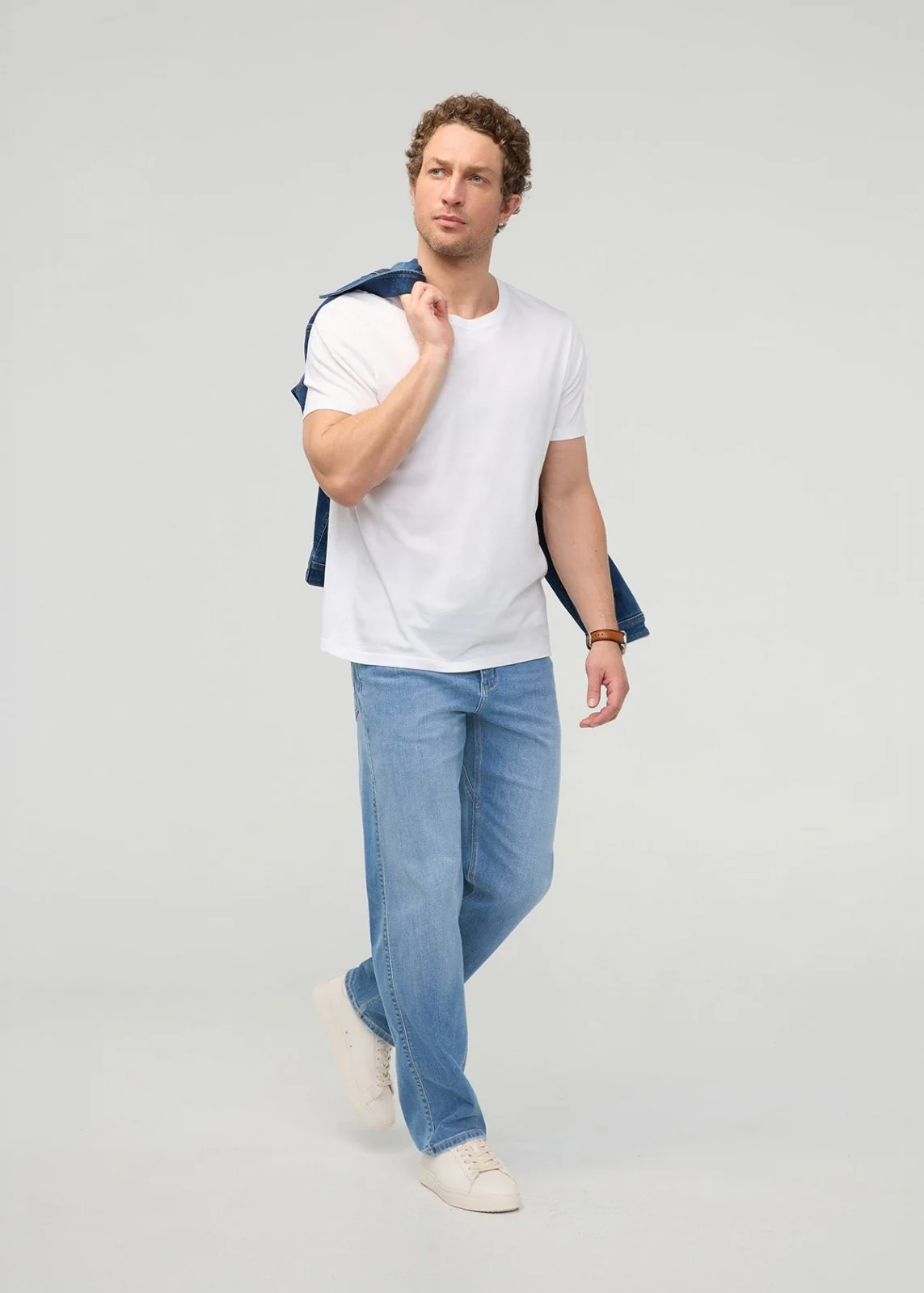 Performance Denim+ Relaxed Straight - Summit