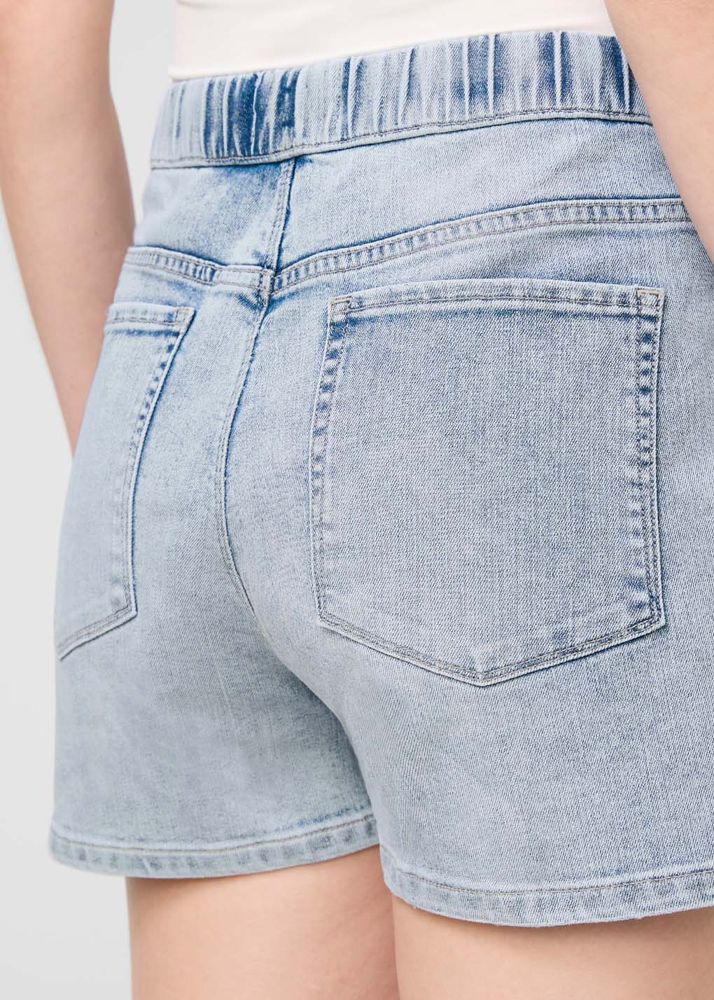 Performance Denim Harbour Short - Coastal - Image 6