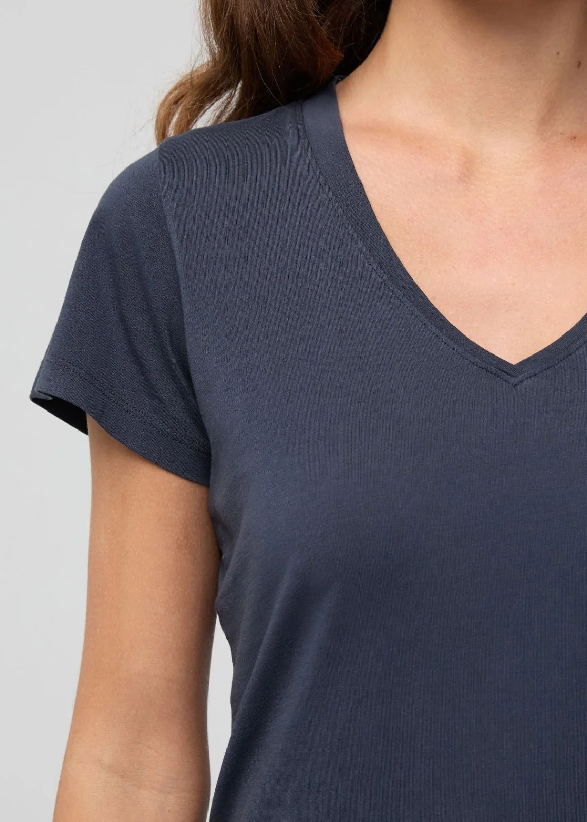 PurePima Slim V-Neck - Navy - Image 5